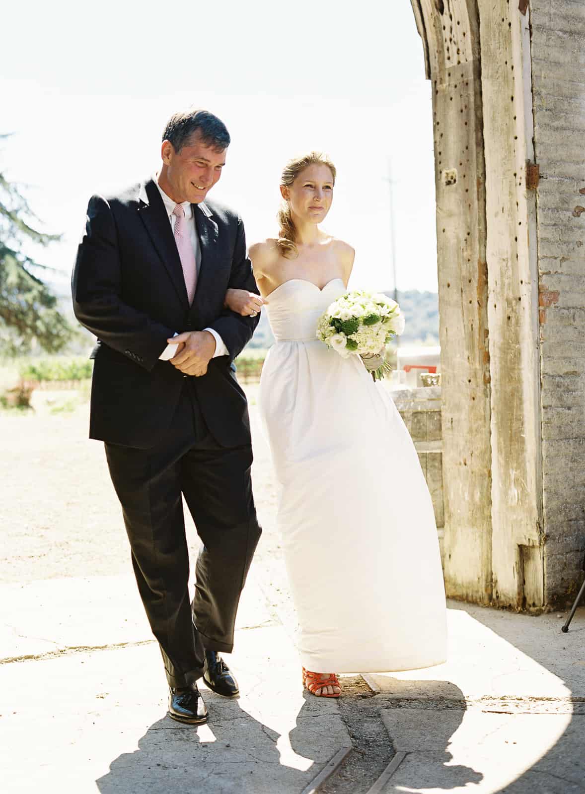 father walking bride to ceremony