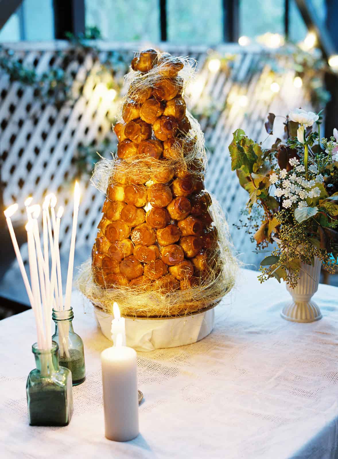 croquembouche and candles