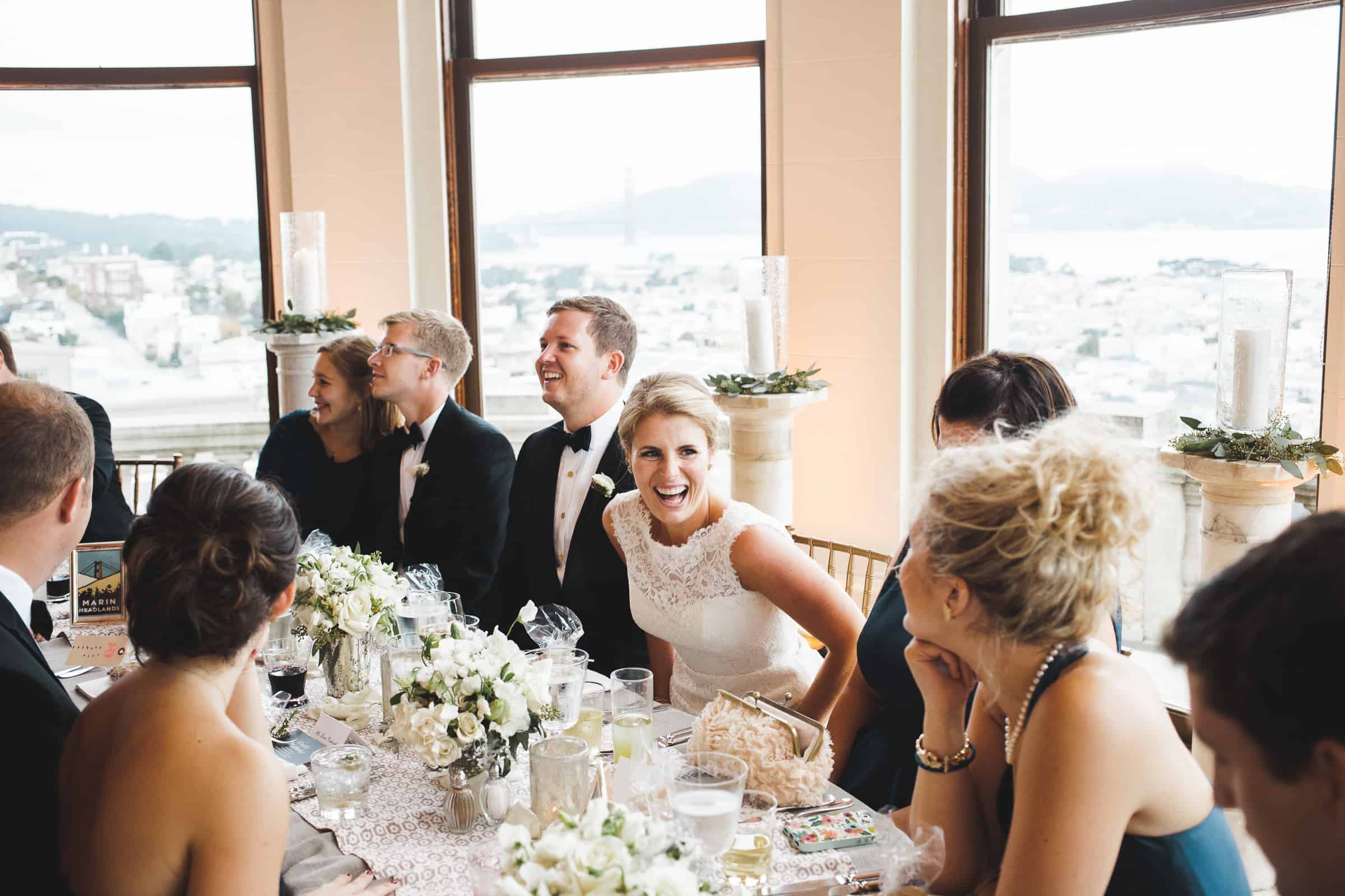 head table with view of golden gate bridge