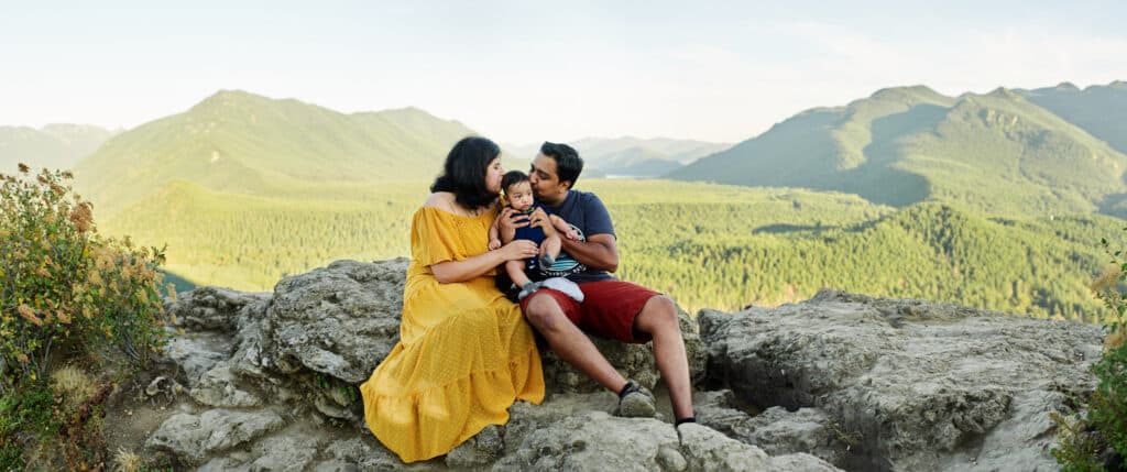 washington family photo session in the mountains